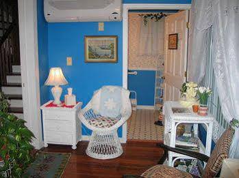Alling House Bed And Breakfast Orange City Exterior photo